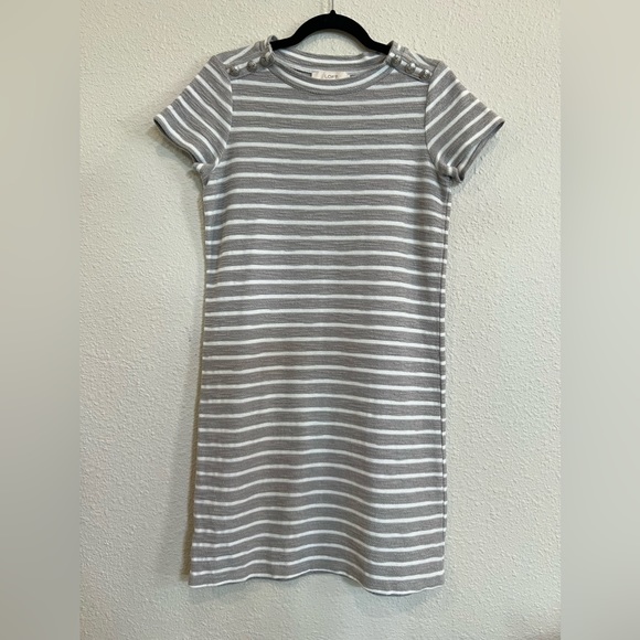 Loft Women’s Gray And White Stripe Short Sleeve Tshirt Dress Size Small - Picture 1 of 5